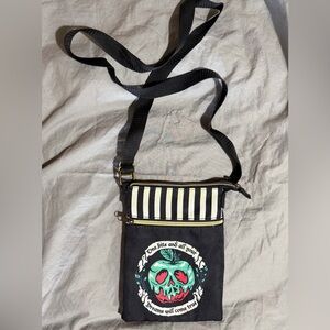 Disney Loungefly Snow White Crossbody Bag